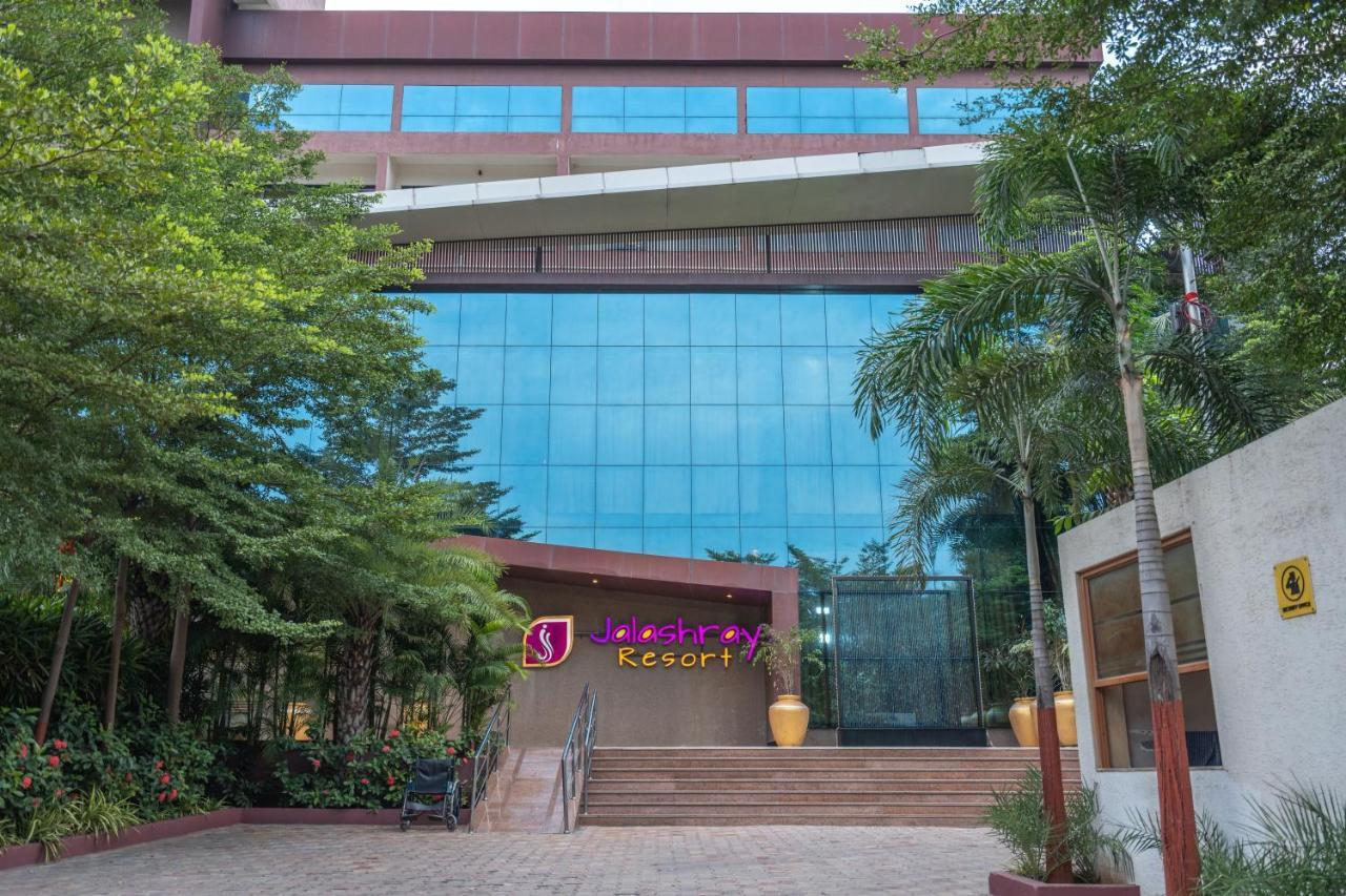 Nadiād Jalashray Resort מראה חיצוני תמונה