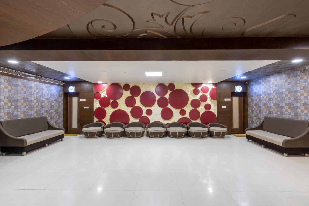 Nadiād Jalashray Resort מראה חיצוני תמונה