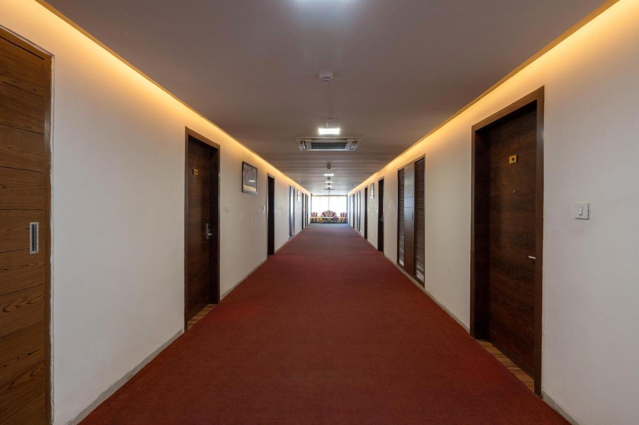 Nadiād Jalashray Resort מראה חיצוני תמונה